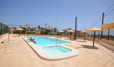 Resale - Bungalow - Torrevieja - Torreblanca