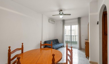 Resale - Apartment / flat - Torrevieja - Playa del Cura