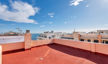 Resale - Apartment / flat - Torrevieja - Playa del Cura