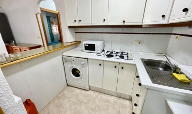 Resale - Apartment / flat - Torrevieja - La Mata