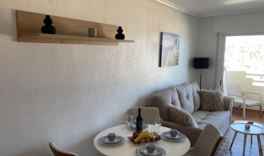 Resale - Apartment / flat - Orihuela Costa - Campoamor