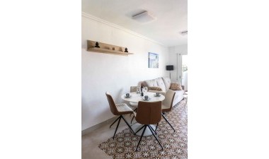 Resale - Apartment / flat - Orihuela Costa - Campoamor