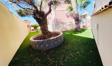 Resale - Villa - San Miguel de Salinas - Costa Blanca