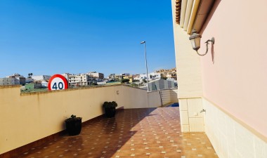 Resale - Villa - San Miguel de Salinas - Costa Blanca