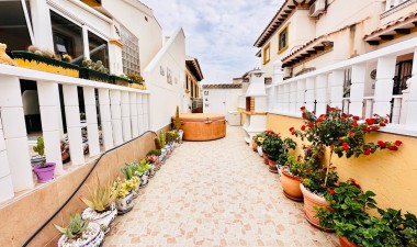 Herverkoop - Semi Detached - Orihuela Costa - Lomas de Cabo Roig