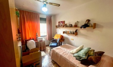 Herverkoop - Appartement / flat - Torrevieja - Acequion