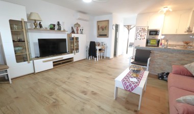 Resale - Town House - Torrevieja - Playa De Los Naufragos