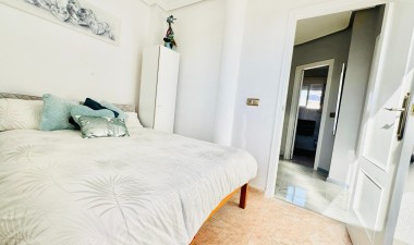 Resale - Villa - La Zenia - Costa Blanca