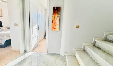 Resale - Villa - La Zenia - Costa Blanca