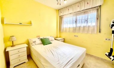 Resale - Apartment / flat - Mar Azul - La Veleta Torrevieja - Costa Blanca