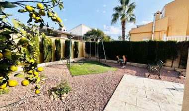 Resale - Villa - Torrevieja - San Luis