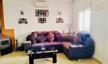 Resale - Villa - Orihuela Costa