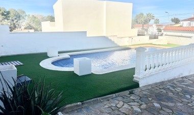 Resale - House - Torrevieja - Los Balcones - Los Altos del Edén