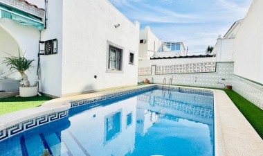 Resale - Villa - San Miguel de Salinas - Blue Lagoon - El Galan