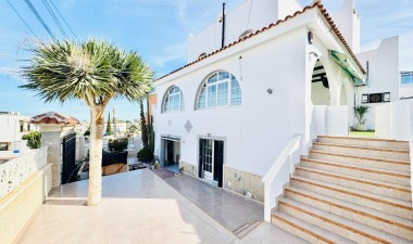 Resale - Villa - San Miguel de Salinas - Blue Lagoon - El Galan