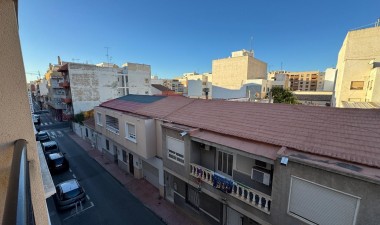 Odsprzedaż - Mieszkanie w bloku - Torrevieja - torrevieja