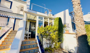 Resale - House - Orihuela Costa - Los Dolses