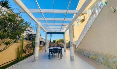 Resale - Villa - Orihuela Costa - La Florida