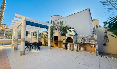 Reventa - Villa - Orihuela Costa - La Florida