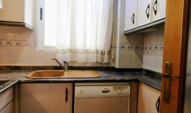 Resale - Apartment / flat - Torrevieja - torrevieja