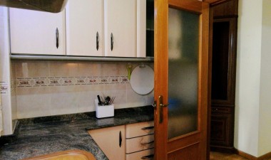 Resale - Apartment / flat - Torrevieja - torrevieja