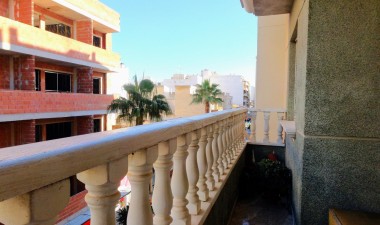 Resale - Apartment / flat - Torrevieja - torrevieja