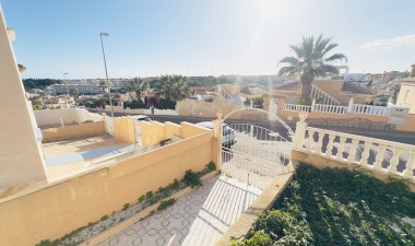 Resale - Villa - Orihuela Costa - Costa Blanca