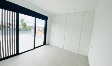 Resale - Villa - Orihuela Costa - Lomas de Cabo Roig