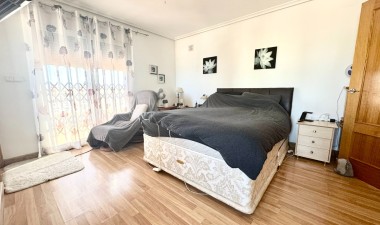 Resale - Villa - Torrevieja - Los Balcones - Los Altos del Edén