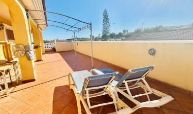 Resale - Villa - Torrevieja - Los Balcones - Los Altos del Edén