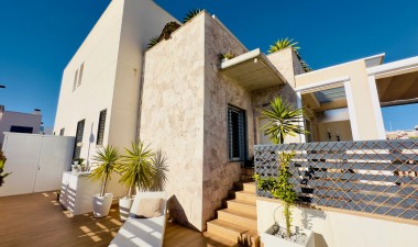 Resale - House - Torrevieja - Aguas nuevas 1