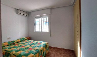 Resale - Villa - Torrevieja - Costa Blanca