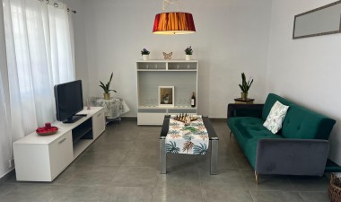 Herverkoop - Bungalow - Torrevieja - Calas Blanca