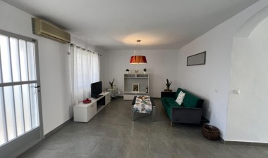 Herverkoop - Bungalow - Torrevieja - Calas Blanca