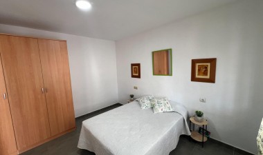 Herverkoop - Bungalow - Torrevieja - Calas Blanca