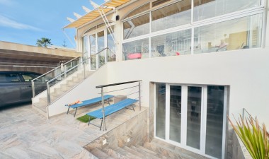 Resale - Villa - Orihuela Costa - Playa Flamenca