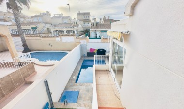 Resale - Villa - Orihuela Costa - Playa Flamenca