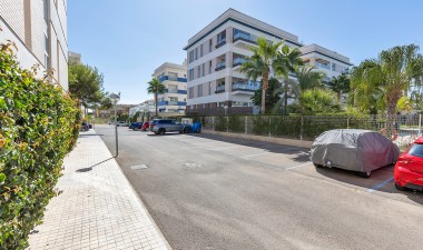 Återförsäljning - Lägenhet / lägenhet - Torrevieja - Costa Blanca