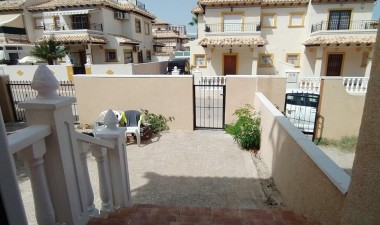 Resale - House - Orihuela Costa - La Zenia