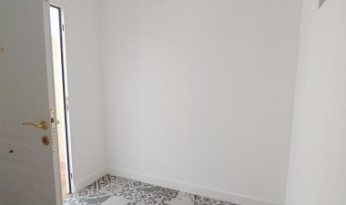 Resale - Duplex - Orihuela Costa - La Zenia