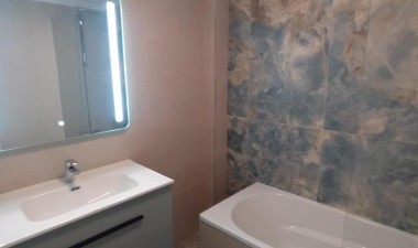 Resale - Duplex - Orihuela Costa - La Zenia