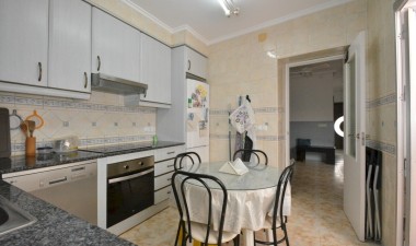 Resale - Apartment / flat - Guardamar del Segura - Costa Blanca