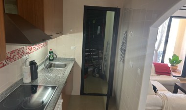 Reventa - Apartamento / piso - Playa Flamenca - Costa Blanca