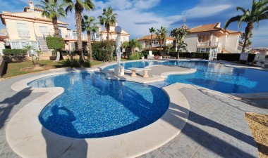 Resale - Bungalow - Torrevieja - Los Balcones - Los Altos del Edén