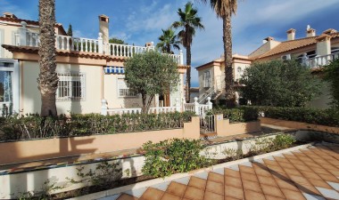 Resale - Bungalow - Torrevieja - Los Balcones - Los Altos del Edén