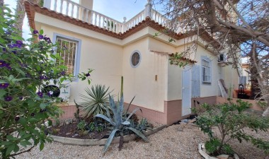 Resale - Bungalow - Torrevieja - Los Balcones - Los Altos del Edén