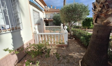 Resale - Bungalow - Torrevieja - Los Balcones - Los Altos del Edén