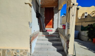 Resale - Semi Detached - San Miguel de Salinas - Inland