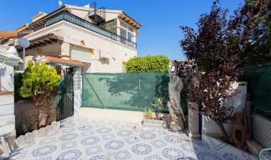 Resale - House - Orihuela Costa - Punta Prima