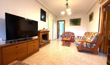 Resale - Bungalow - Torrevieja - Los altos